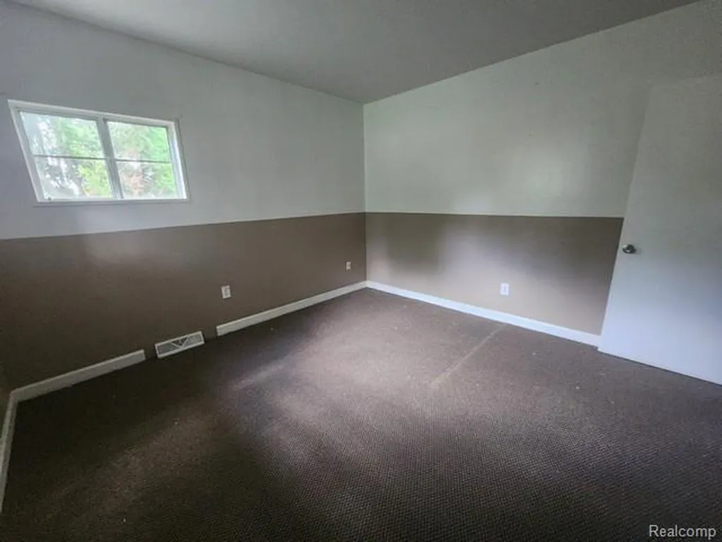 3302 Newton Road Commerce Charter Township MI 48382