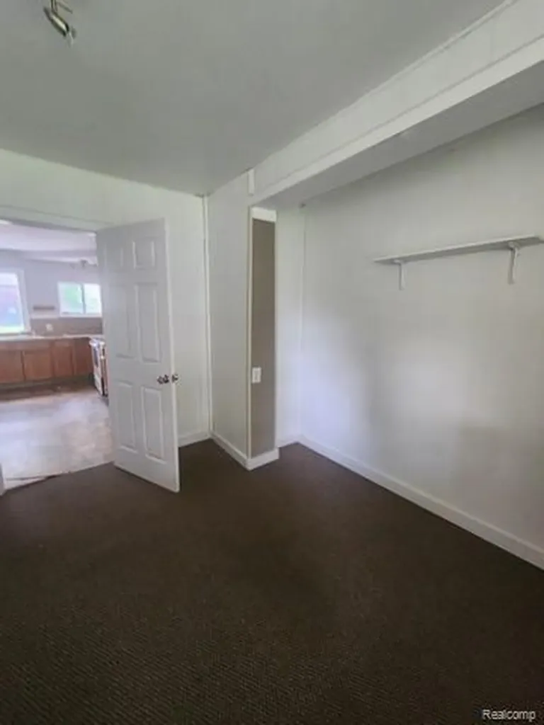 3302 Newton Road Commerce Charter Township MI 48382