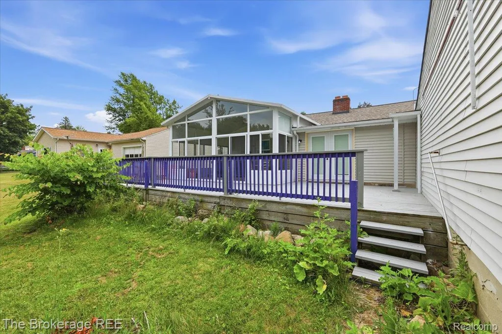 315 E Hill Street Davison City MI 48423