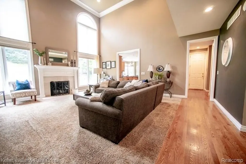 4853 Goodison Place Drive Oakland Charter Township MI 48306