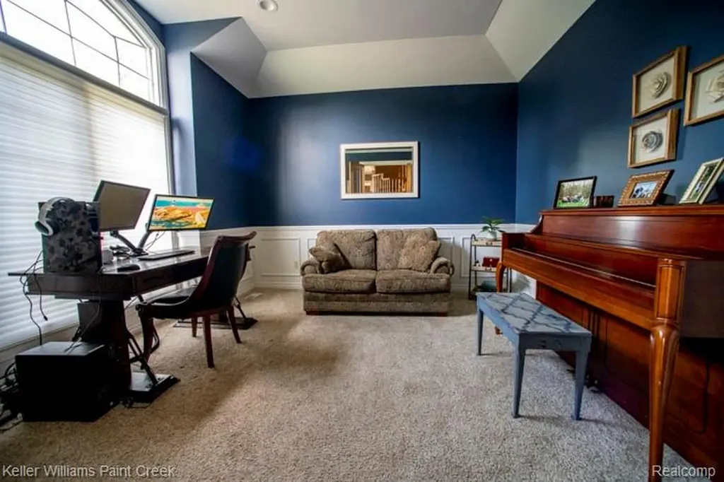 4853 Goodison Place Drive Oakland Charter Township MI 48306