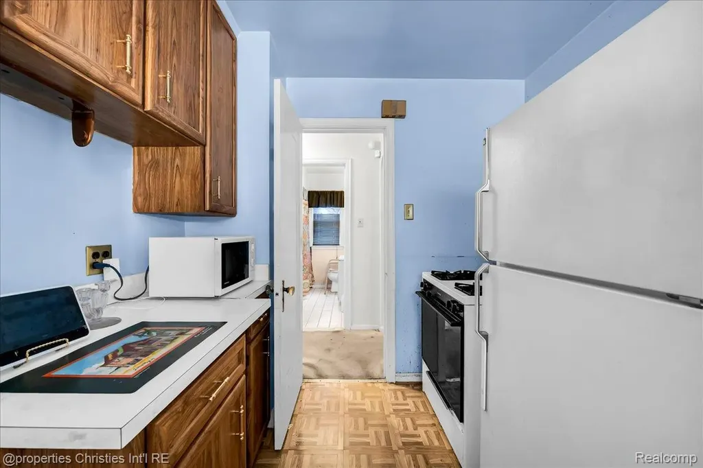 19322 Pierson Street Detroit City MI 48219