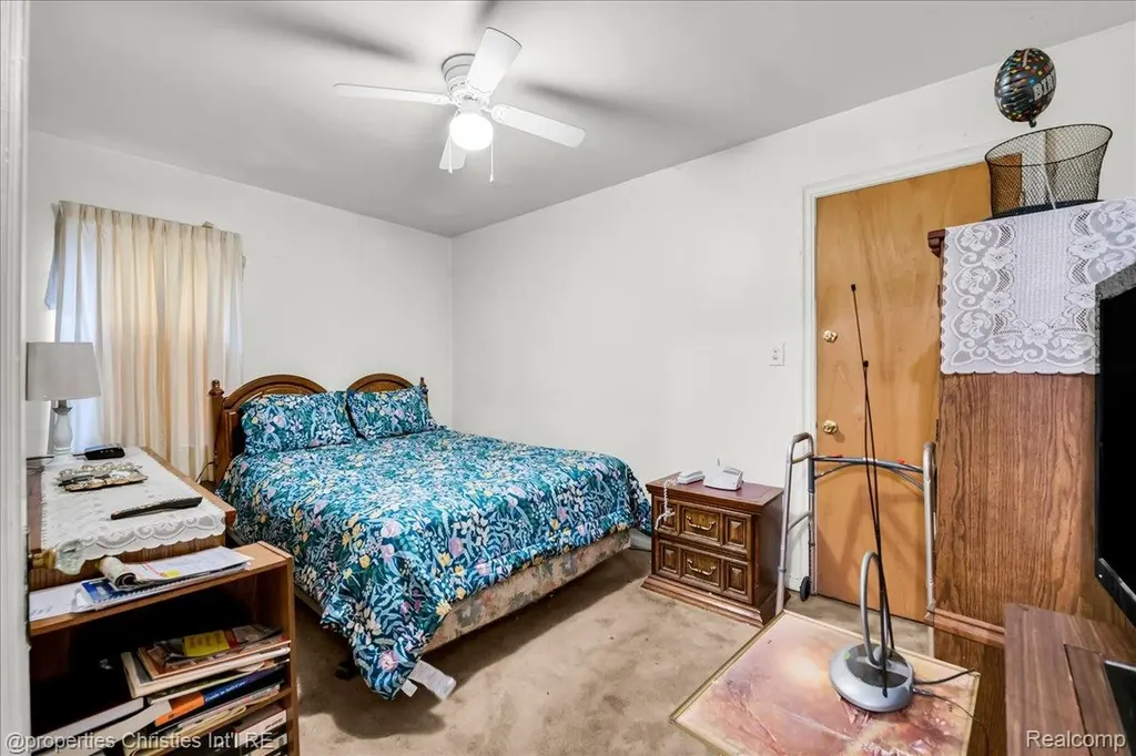 19322 Pierson Street Detroit City MI 48219