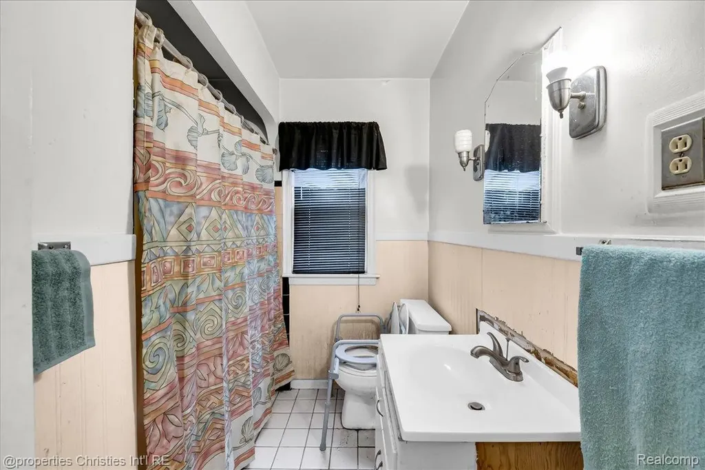 19322 Pierson Street Detroit City MI 48219