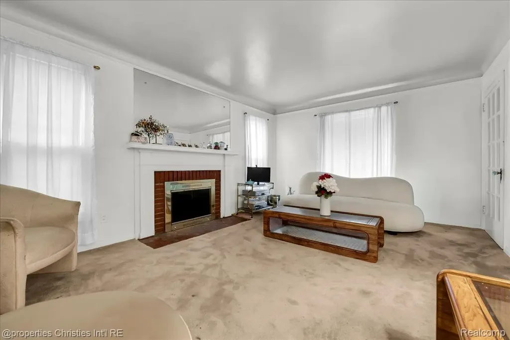19322 Pierson Street Detroit City MI 48219