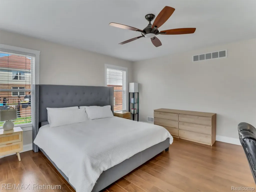 42202 Milton Drive Van Buren Charter Township MI 48111