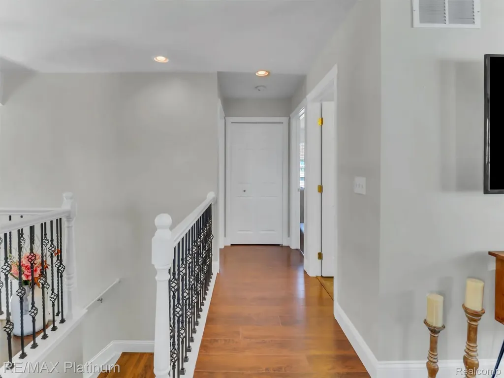 42202 Milton Drive Van Buren Charter Township MI 48111