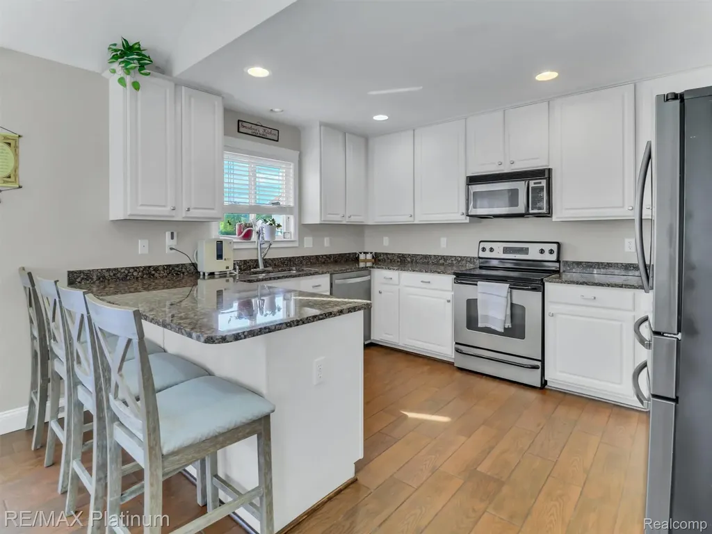 42202 Milton Drive Van Buren Charter Township MI 48111