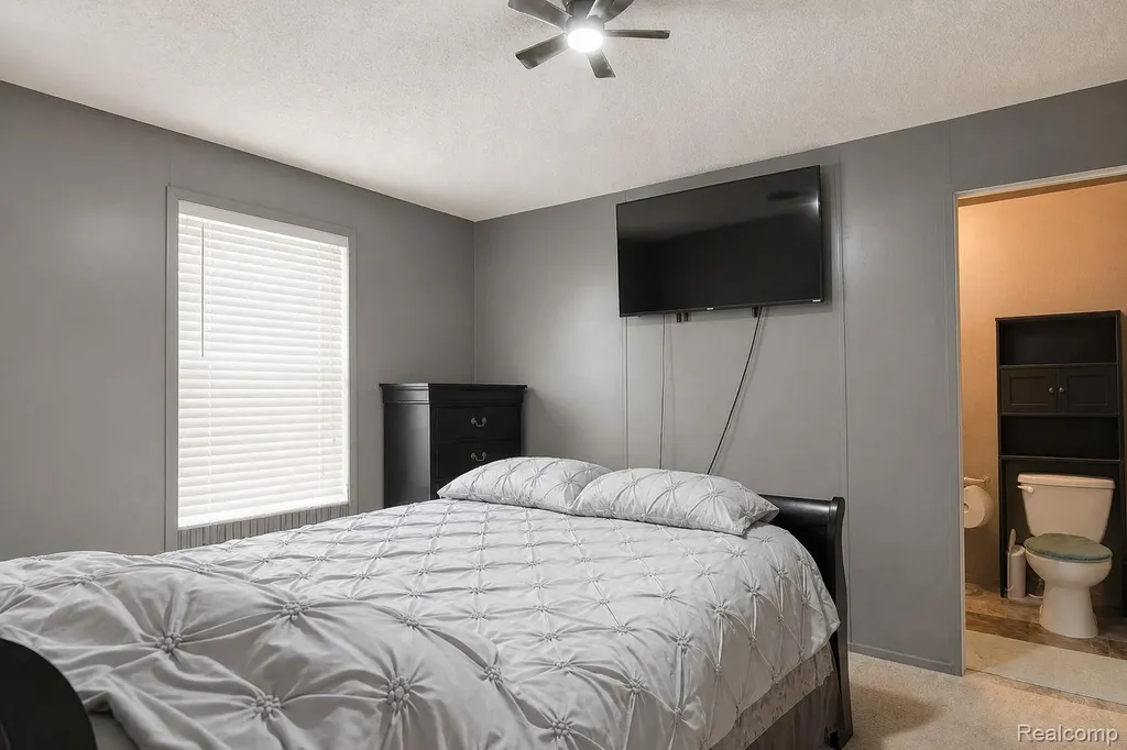5135 East Annapolis Circle Canton Charter Township MI 48188