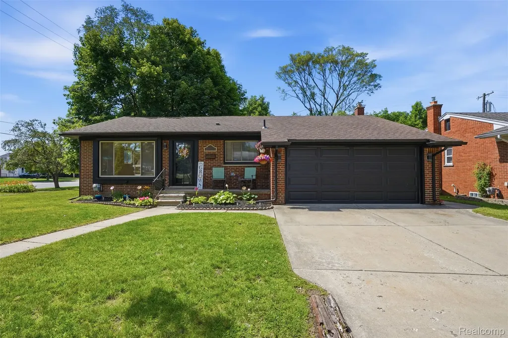 27407 Buckingham Street Livonia City MI 48154