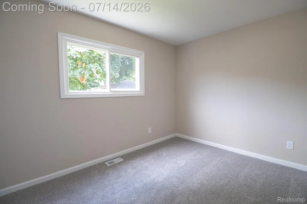 4060 Winifred Street Wayne City MI 48184