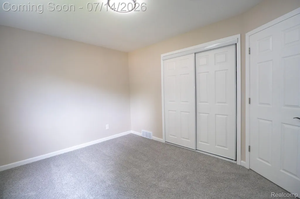 4060 Winifred Street Wayne City MI 48184