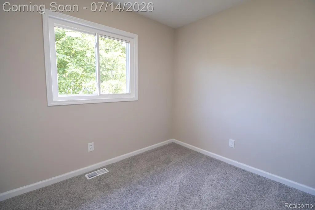 4060 Winifred Street Wayne City MI 48184