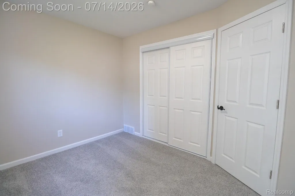 4060 Winifred Street Wayne City MI 48184