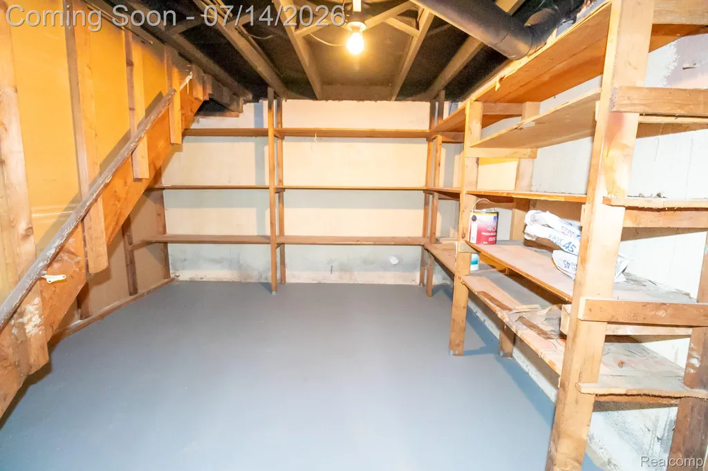 4060 Winifred Street Wayne City MI 48184