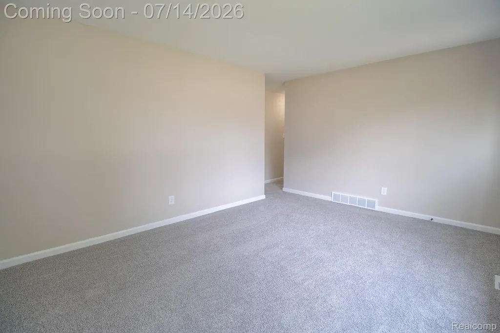 4060 Winifred Street Wayne City MI 48184