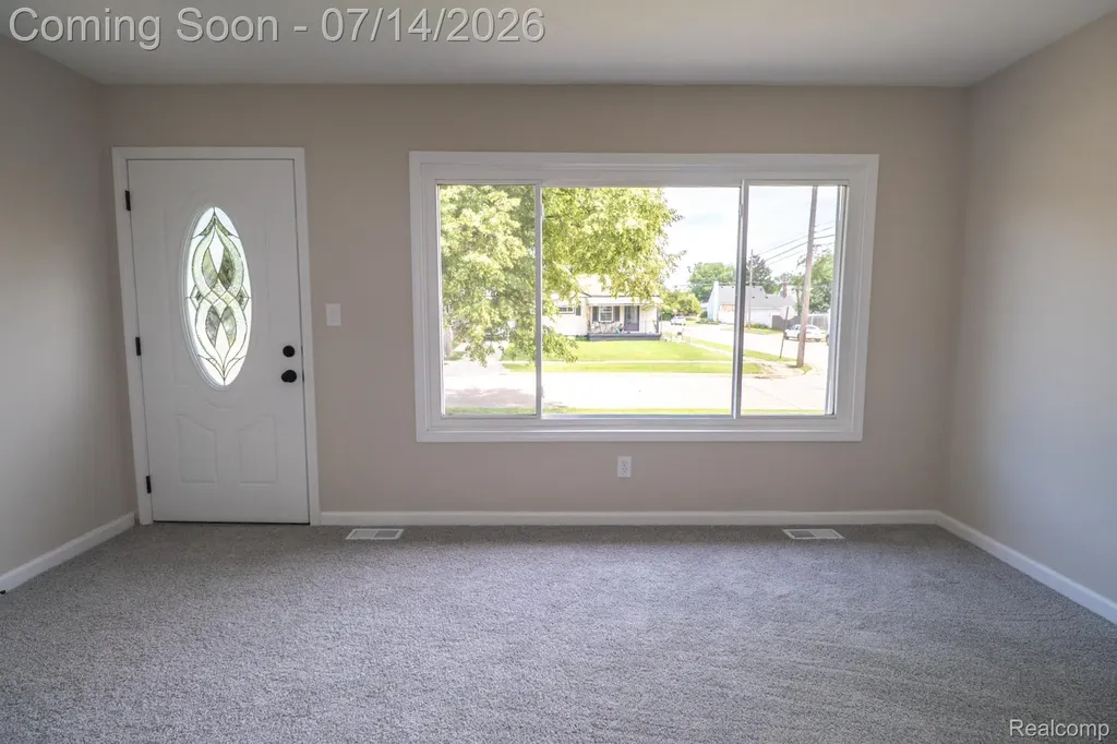 4060 Winifred Street Wayne City MI 48184