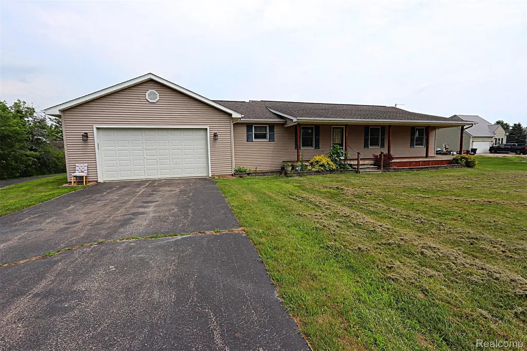3075 Peppermill Road Attica Township MI 48412