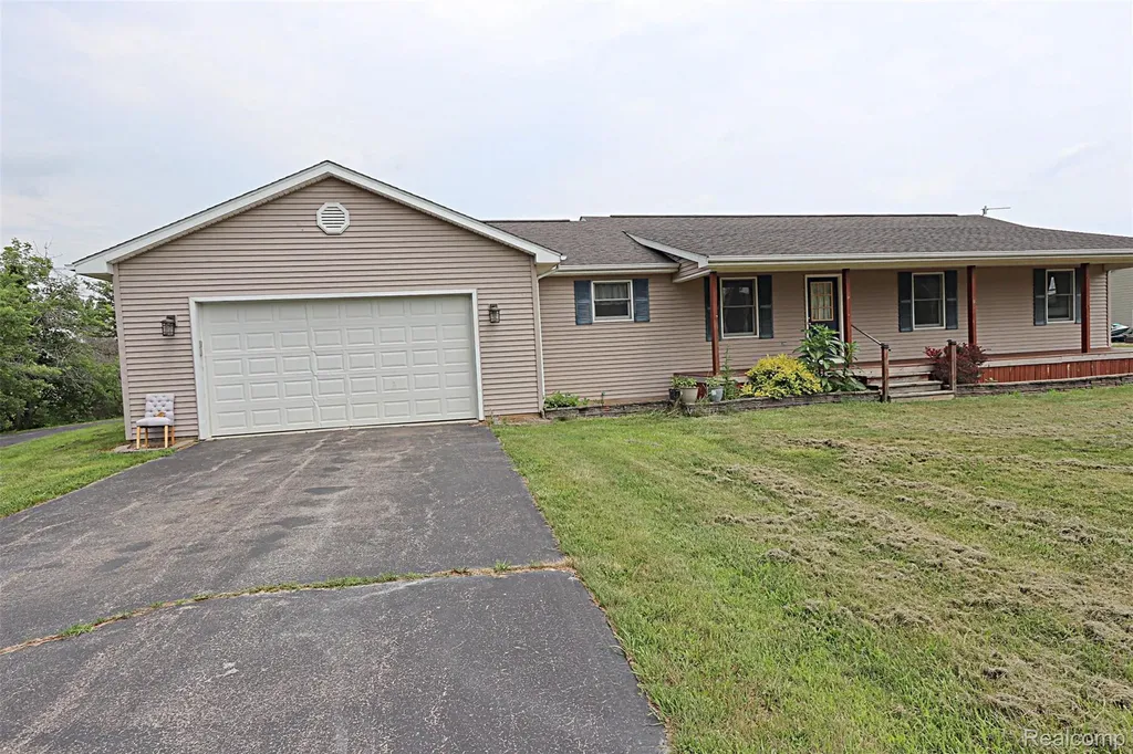 3075 Peppermill Road Attica Township MI 48412