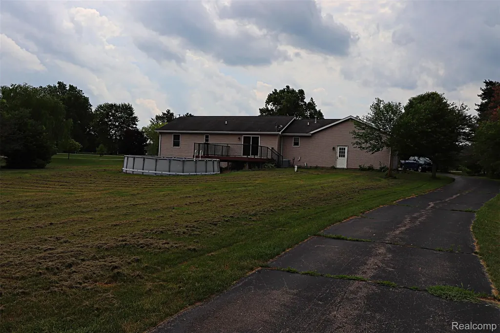 3075 Peppermill Road Attica Township MI 48412