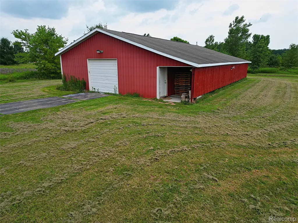 3075 Peppermill Road Attica Township MI 48412