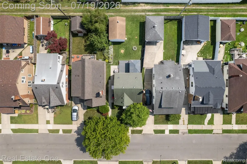483 Kings Highway Wyandotte City MI 48192