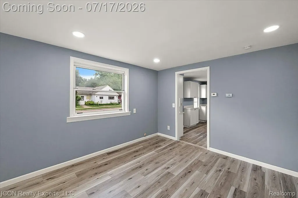 3666 Capitol Avenue Warren City MI 48091