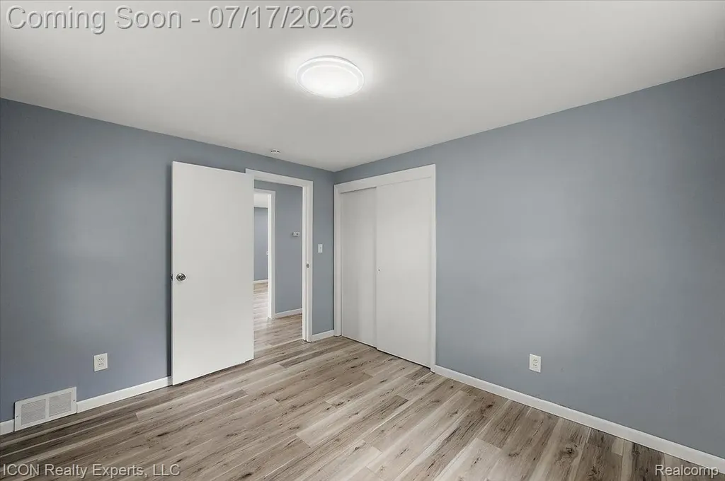 3666 Capitol Avenue Warren City MI 48091