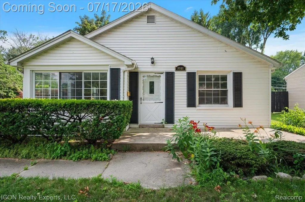 3666 Capitol Avenue Warren City MI 48091