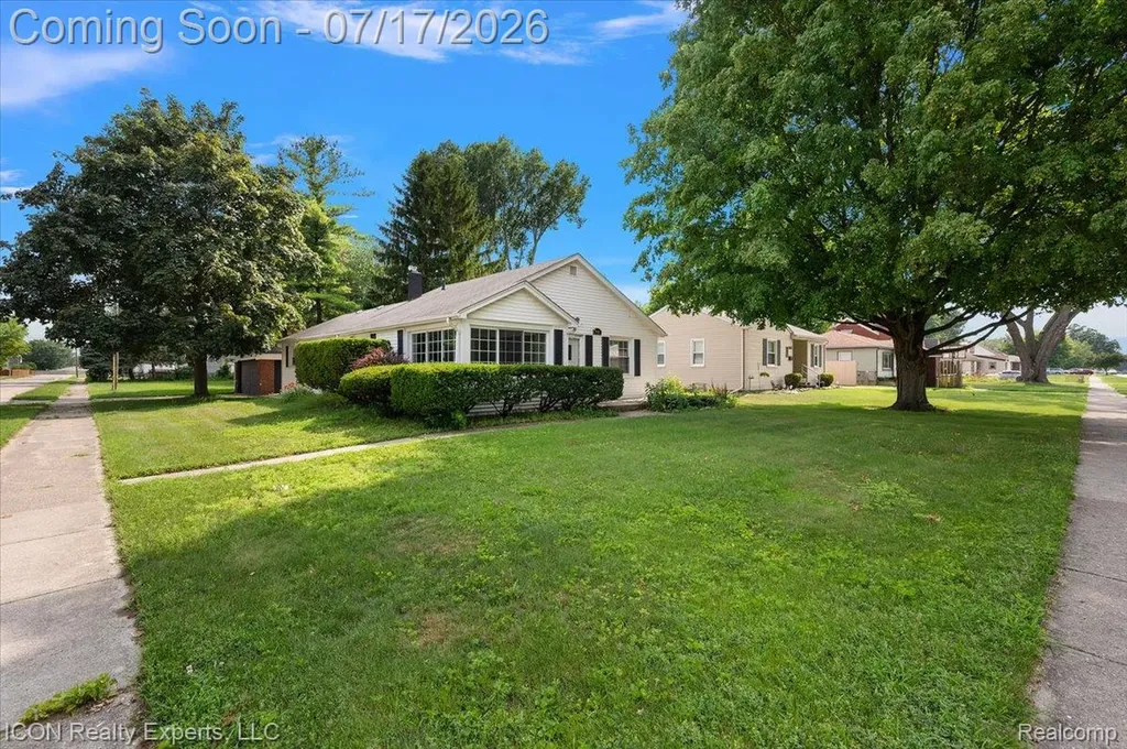 3666 Capitol Avenue Warren City MI 48091