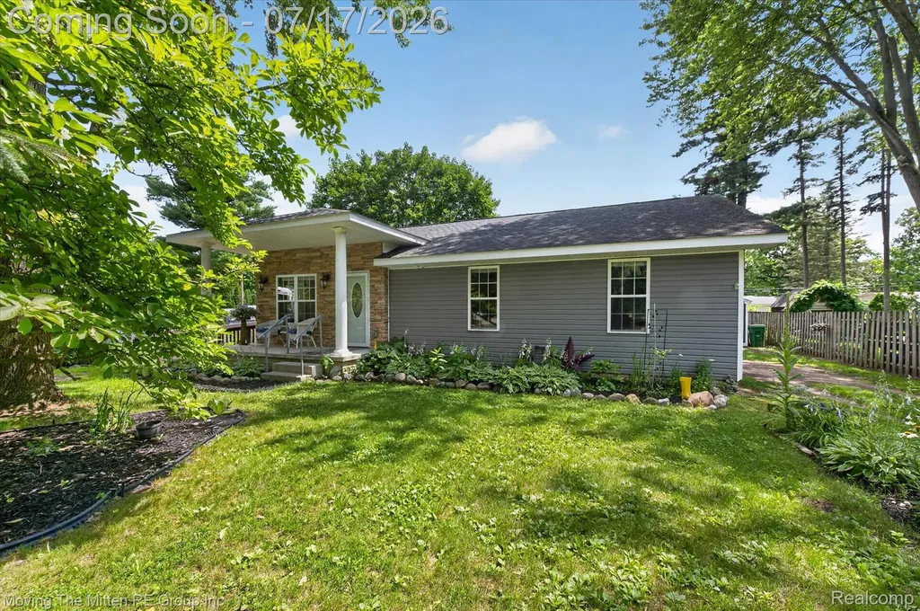 744 S Park Street Highland Charter Township MI 48356