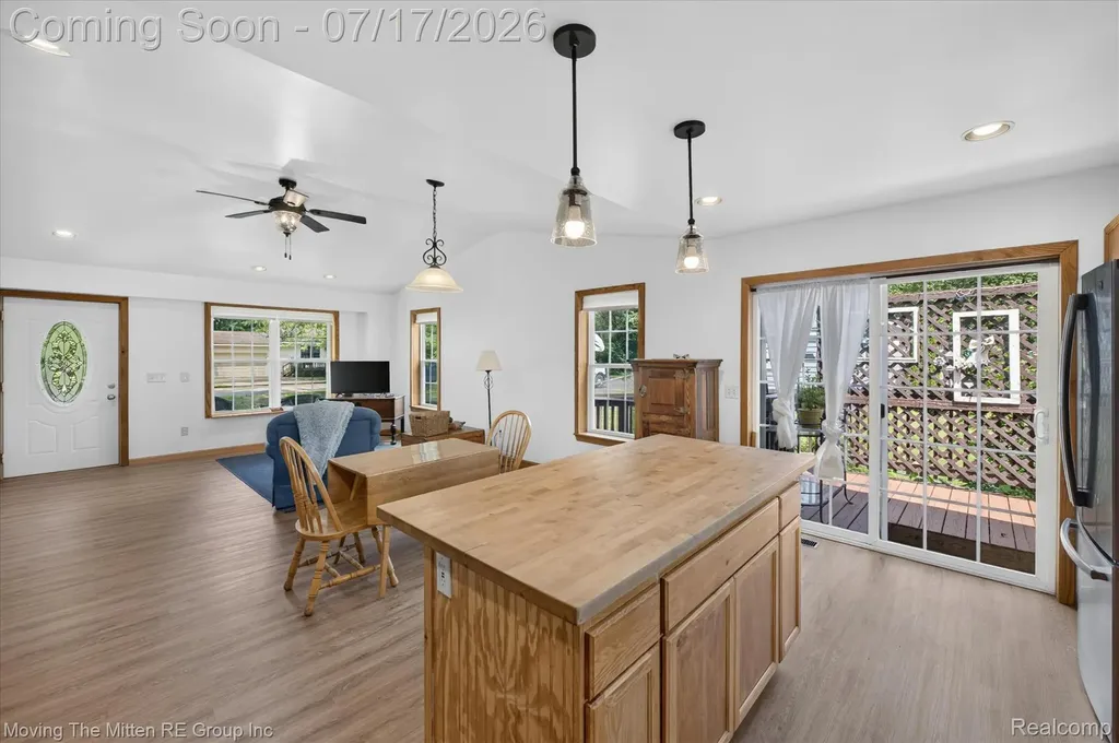 744 S Park Street Highland Charter Township MI 48356