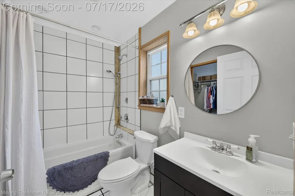 744 S Park Street Highland Charter Township MI 48356