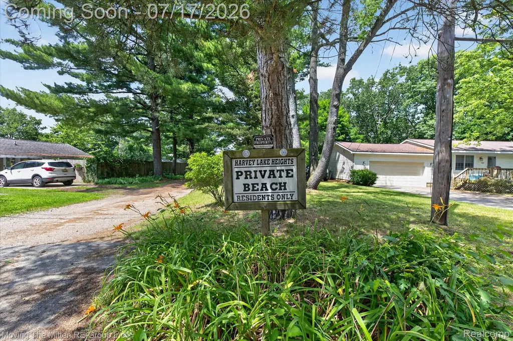744 S Park Street Highland Charter Township MI 48356
