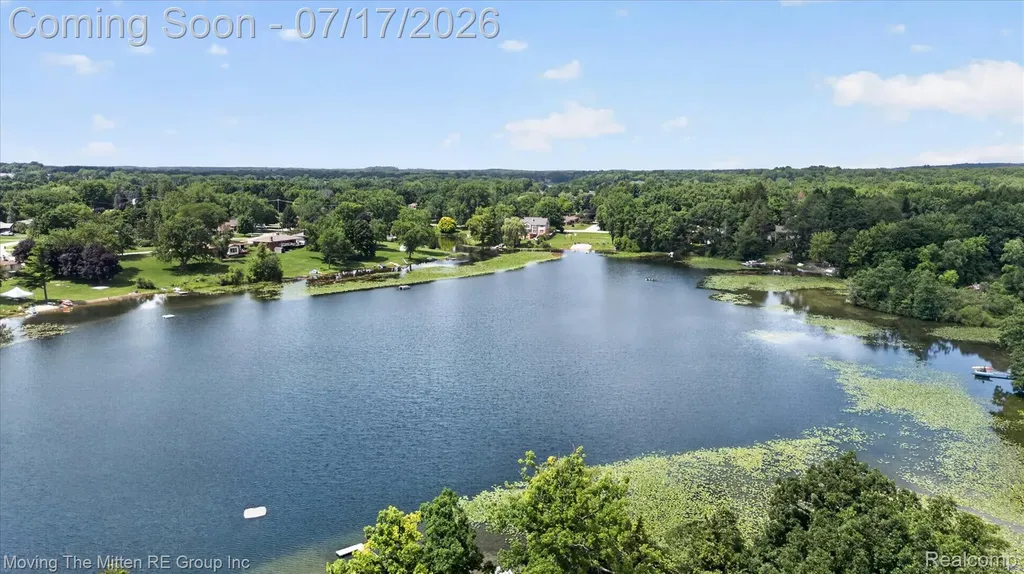 744 S Park Street Highland Charter Township MI 48356