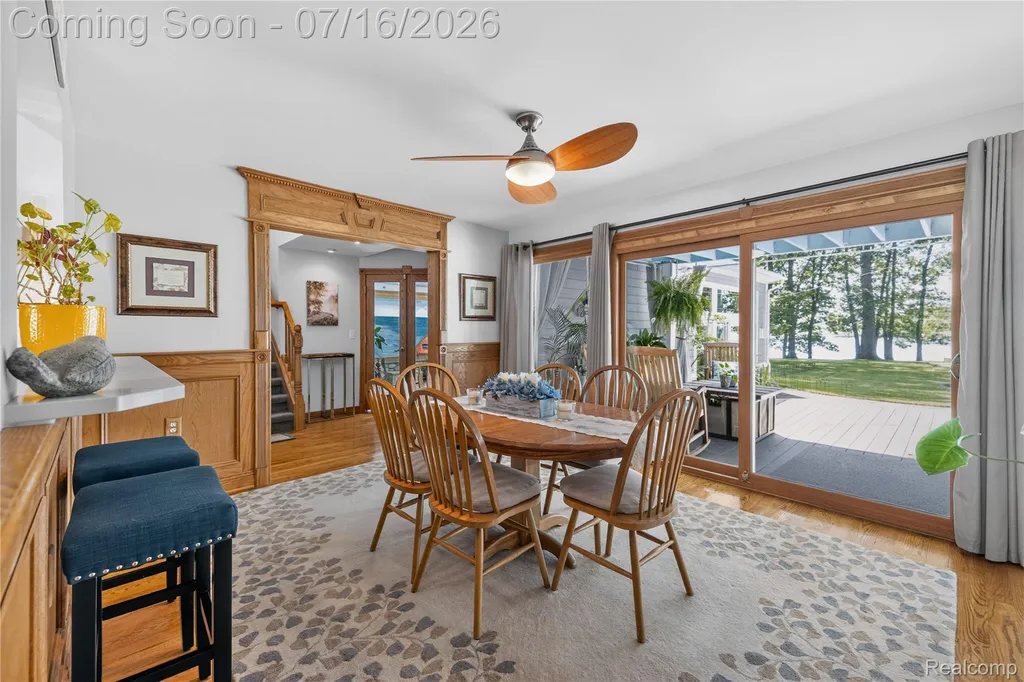 29474 East River Road Grosse Ile Township MI 48138