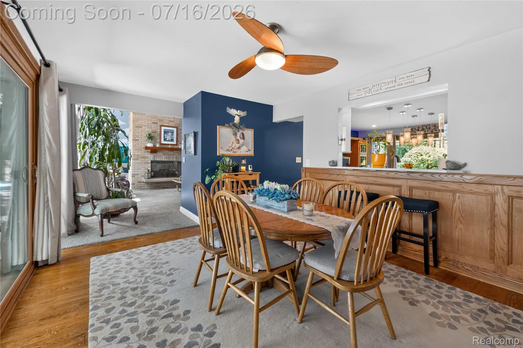 29474 East River Road Grosse Ile Township MI 48138