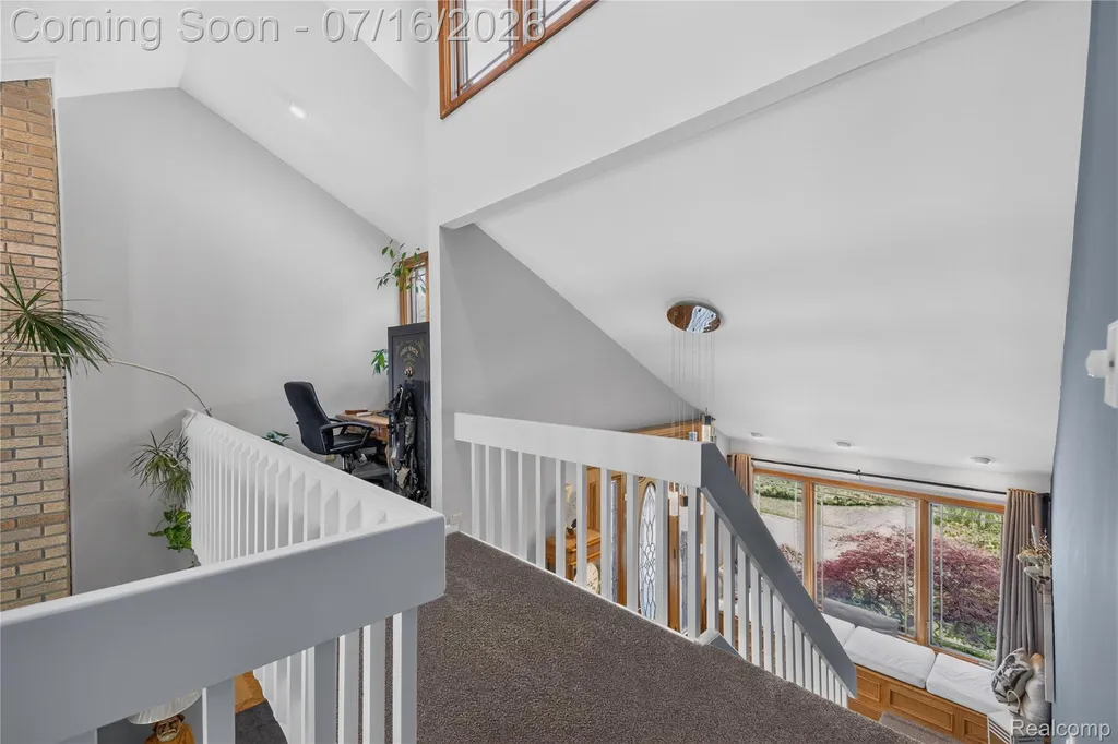 29474 East River Road Grosse Ile Township MI 48138