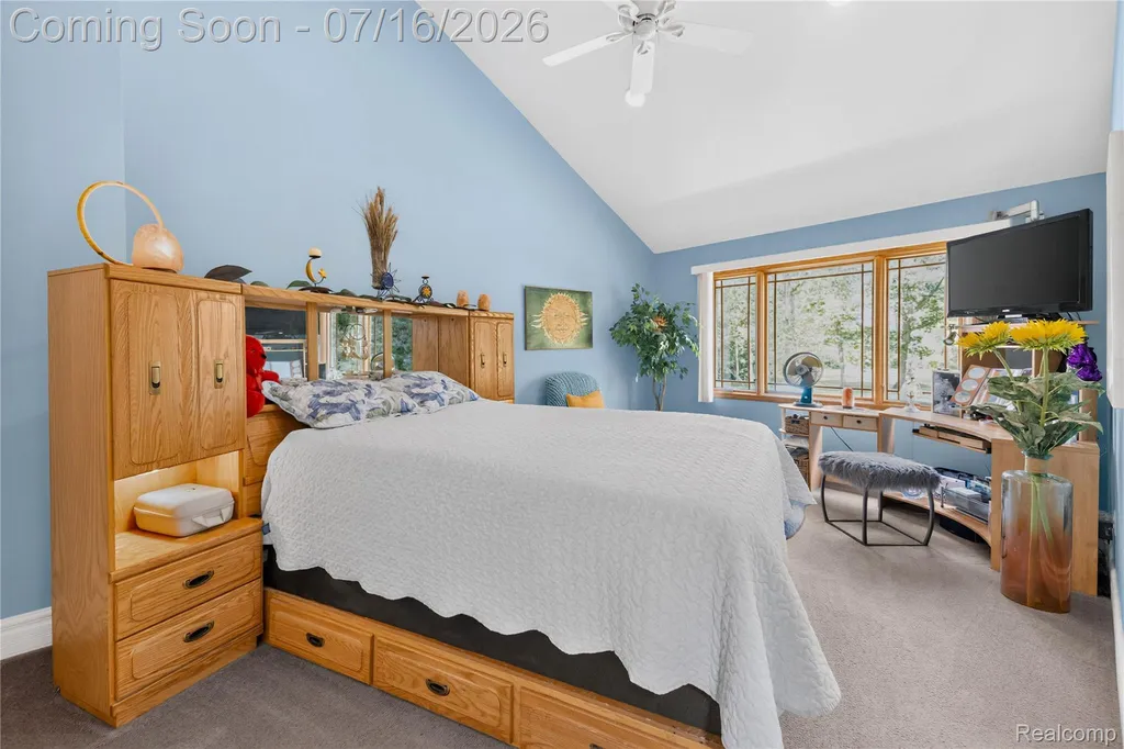 29474 East River Road Grosse Ile Township MI 48138