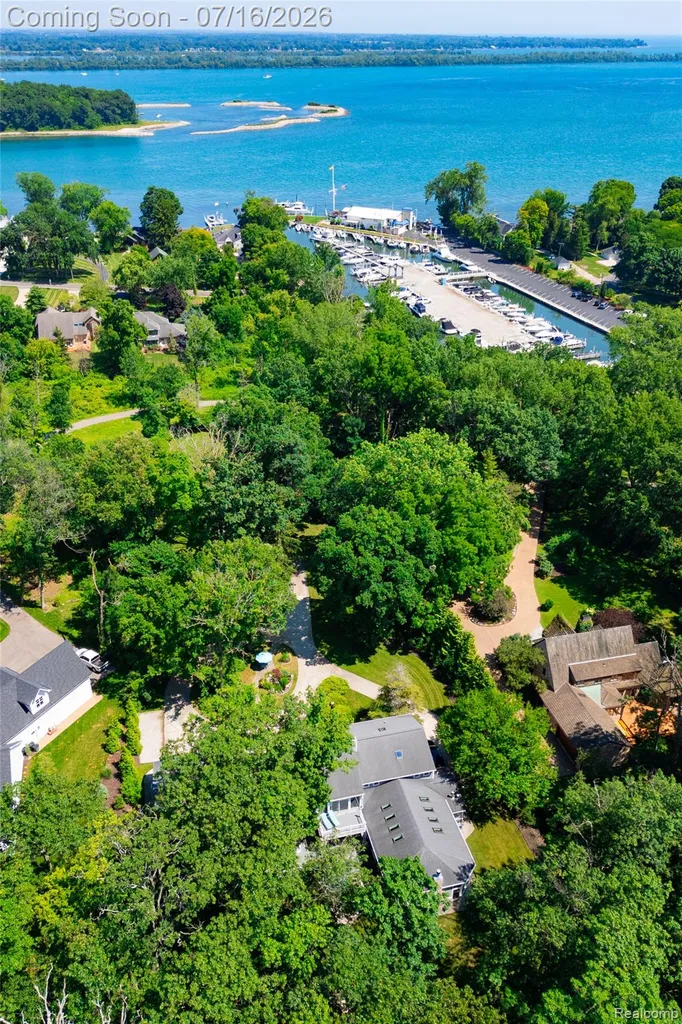 29474 East River Road Grosse Ile Township MI 48138