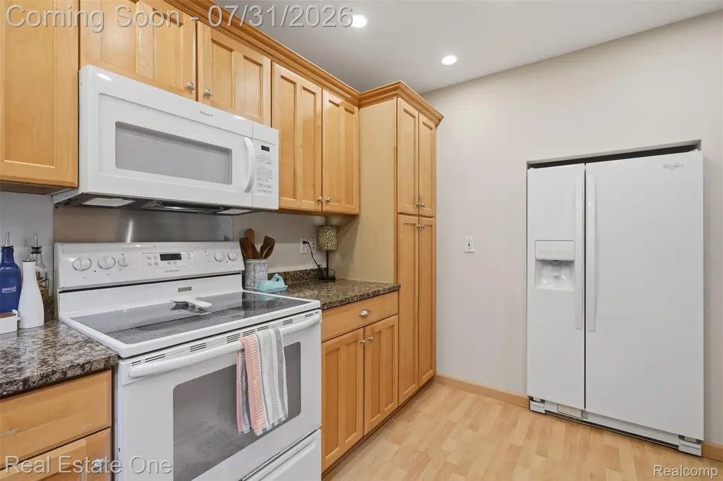 2975 West Street Highland Charter Township MI 48380