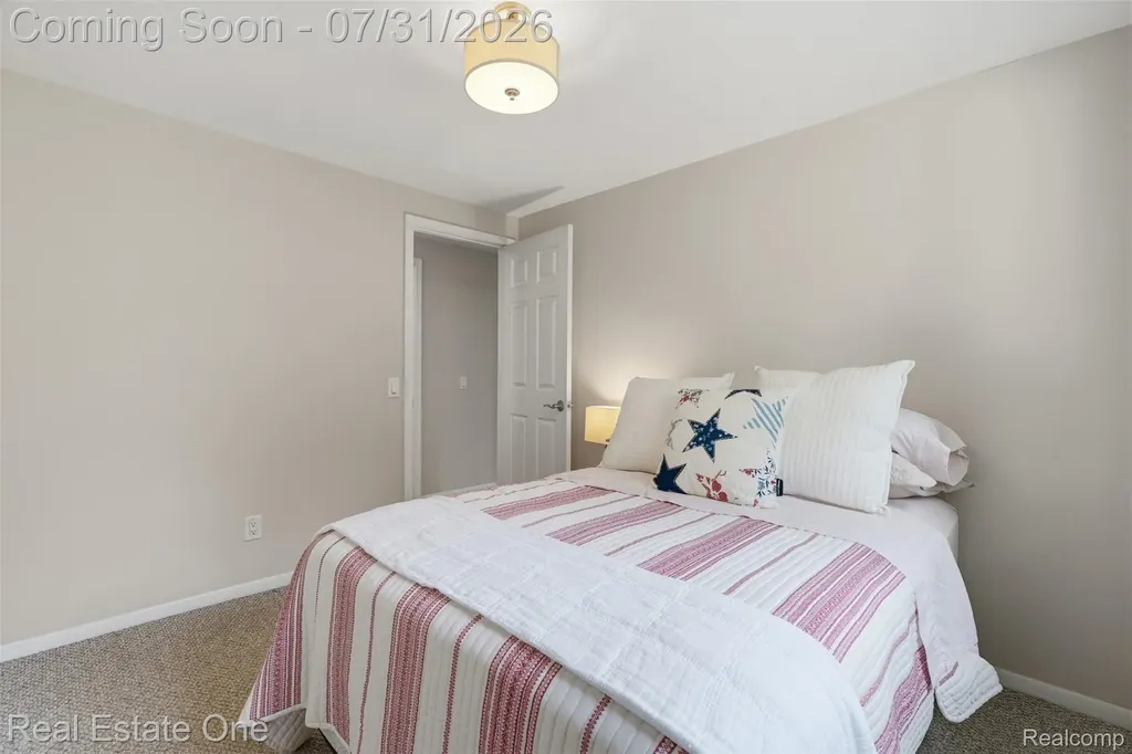 2975 West Street Highland Charter Township MI 48380