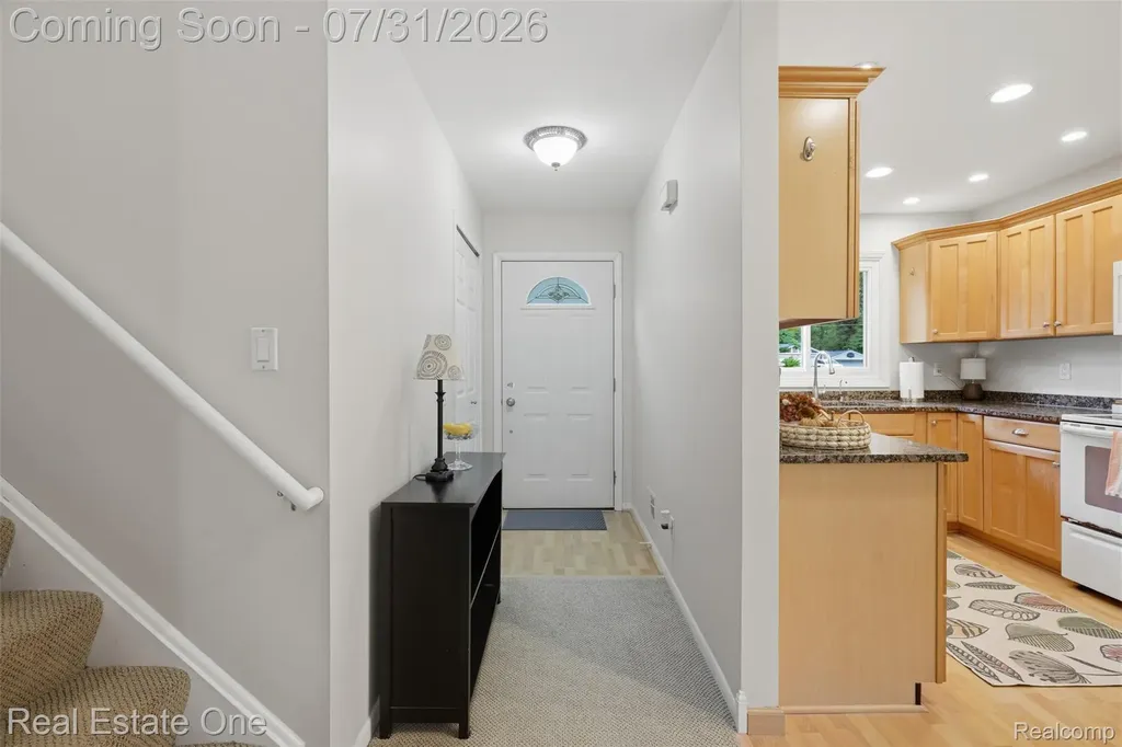 2975 West Street Highland Charter Township MI 48380
