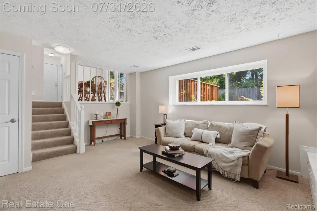 2975 West Street Highland Charter Township MI 48380