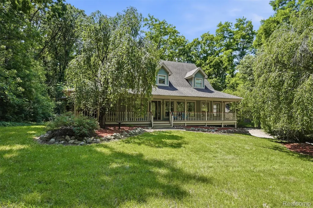 9201 Mabley Hill Road Tyrone Township MI 48430
