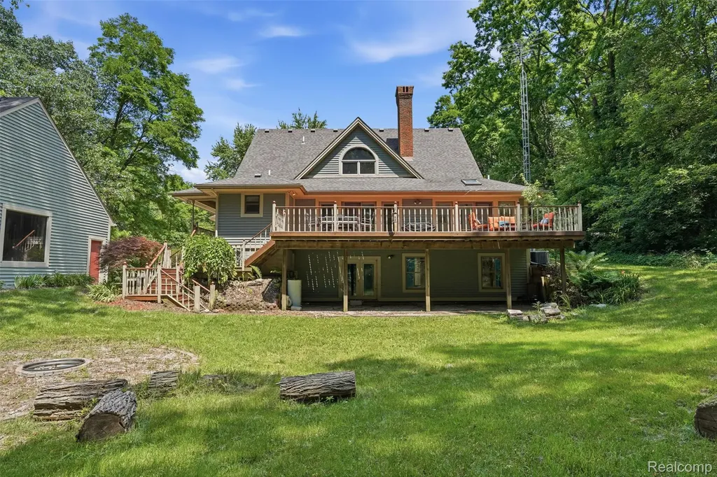 9201 Mabley Hill Road Tyrone Township MI 48430