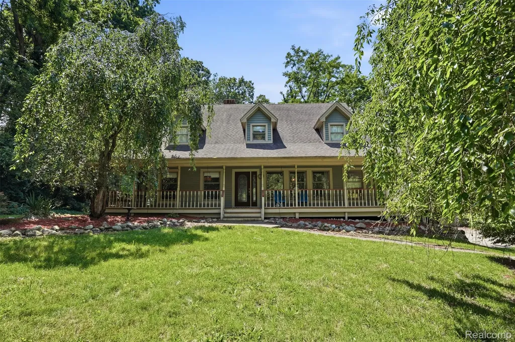 9201 Mabley Hill Road Tyrone Township MI 48430