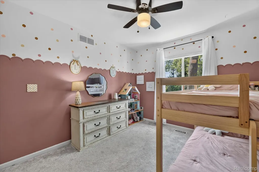 554 Bluewater Drive Holly Township MI 48442
