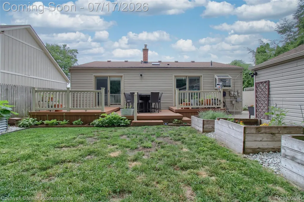 9118 Deering Street Livonia City MI 48150