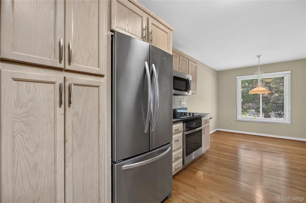 2775 Lochmoor Boulevard Orion Charter Township MI 48360